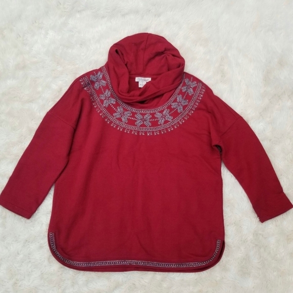 •SOLD• Lucky Brand red cowl neck sweatshirt silver embroidery crop sleeve S - Picture 3 of 4